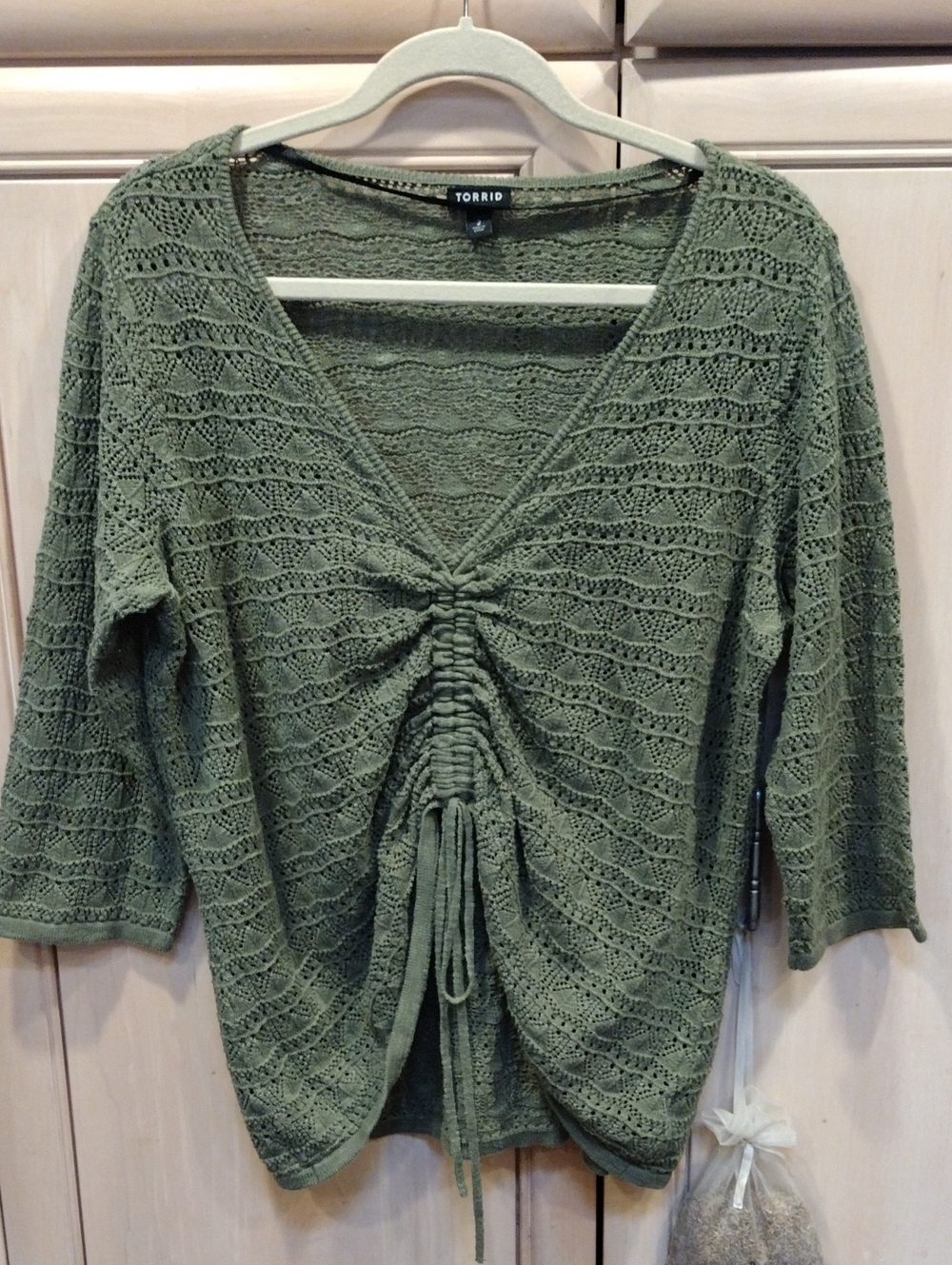 💚Torrid Green Open Knit Adjustable Tie Sweater Top